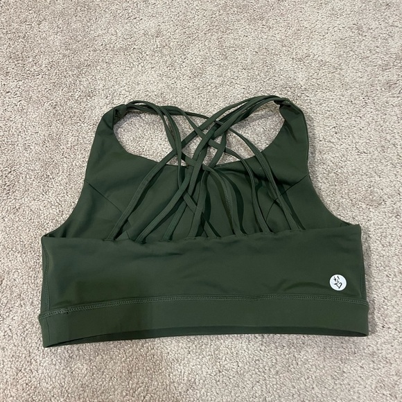 Torrid Active Low-Impact Wireless Strappy Back Sports Bra - Picture 11 of 11